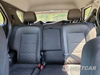 Zdjęcie 10 z 13 samochodu: 2021 CHEVROLET EQUINOX LT VIN:3GNAXUEV2MS103678 - miniatura