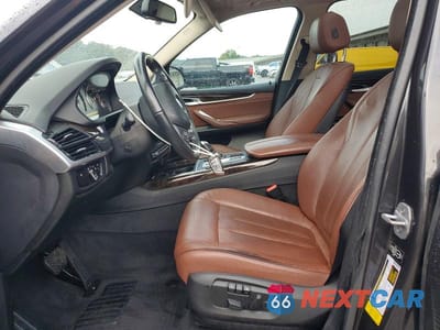 Zdjęcie 7 z 13 samochodu: 2014 BMW X5 SDRIVE35I VIN:5UXKR2C57E0H33415 - miniatura