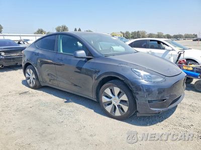 Czwarte zdjęcie samochodu z boku: 2024 TESLA MODEL Y VIN:7SAYGDEE5RF059248 - miniatura