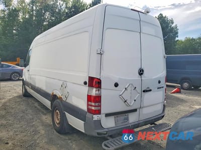 Drugie zdjęcie samochodu z przodu: 2011 MERCEDES-BENZ SPRINTER 2500/3500 DELIVERY VAN VIN:WD3PE8CB7B5586563 - miniatura