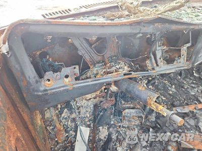 Zdjęcie 9 z 11 samochodu: 1979 FORD LGT CONVTNL VIN:F10GNFA4267 - miniatura