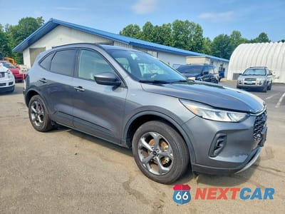 Czwarte zdjęcie samochodu z boku: 2025 FORD ESCAPE ST LINE SELECT VIN:1FMCU9NA9SUB01469 - miniatura