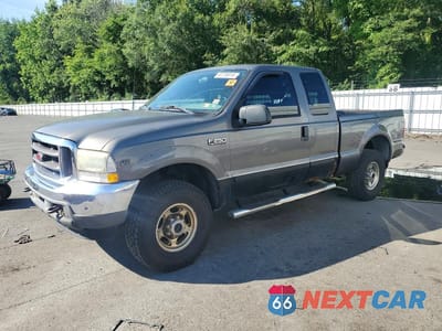 2002 FORD F250 SUPER DUTY 1FTNX21LX2EC31936 - główne zdjęcie licytacji z USA - miniatura