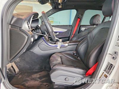 Zdjęcie 7 z 13 samochodu: 2022 MERCEDES-BENZ GLC 43 4MATIC AMG VIN:W1N0G6EBXNG112708 - miniatura