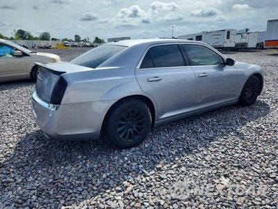 Trzecie zdjęcie samochodu z tyłu: 2014 CHRYSLER 300 VIN:2C3CCAAG5EH327216 - miniatura