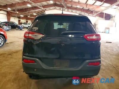 Zdjęcie 6 z 13 samochodu: 2018 JEEP CHEROKEE LATITUDE VIN:1C4PJLCB3JD538521 - miniatura