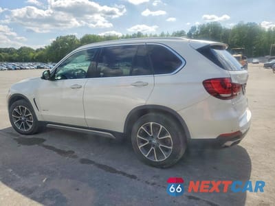 Drugie zdjęcie samochodu z przodu: 2018 BMW X5 XDRIVE35I VIN:5UXKR0C57J0Y06309 - miniatura