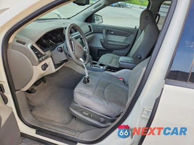 Zdjęcie 7 z 13 samochodu: 2015 GMC ACADIA SLE VIN:1GKKRPKD7FJ215177 - miniatura
