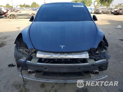 Piąte zdjęcie samochodu w środku: 2022 TESLA MODEL Y VIN:7SAYGDEE3NF467550 - miniatura