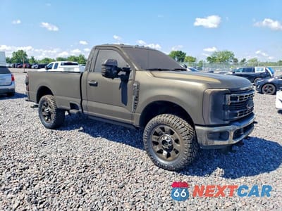 Czwarte zdjęcie samochodu z boku: 2025 FORD F350 SUPER DUTY VIN:1FTRF3BN6SED75896 - miniatura