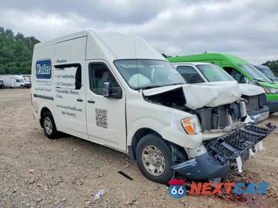 Czwarte zdjęcie samochodu z boku: 2015 NISSAN NV 3500 HD SV VIN:1N6AF0LY7FN807452 - miniatura