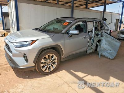 2025 TOYOTA RAV4 XLE PREMIUM 2T3C1RFV4SW379083 - główne zdjęcie licytacji z USA - miniatura