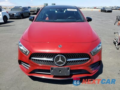Piąte zdjęcie samochodu w środku: 2020 MERCEDES-BENZ A 220 VIN:W1K3G4EB0LJ235187 - miniatura