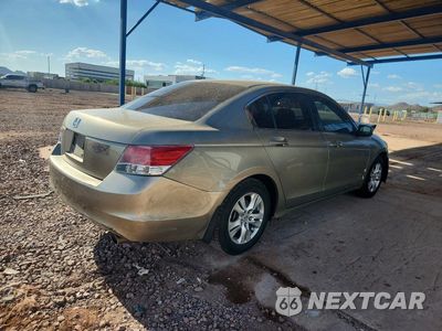 Trzecie zdjęcie samochodu z tyłu: 2008 HONDA ACCORD LXP VIN:JHMCP26488C062351 - miniatura