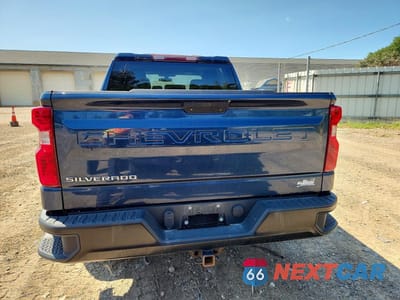 Zdjęcie 6 z 12 samochodu: 2019 CHEVROLET SILVERADO K1500 VIN:1GCPYAEH7KZ420784 - miniatura
