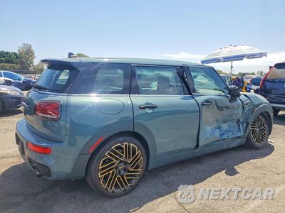 Trzecie zdjęcie samochodu z tyłu: 2024 MINI COOPER S CLUBMAN VIN:WMWLV7C02R2V26678 - miniatura