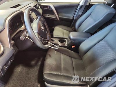 Zdjęcie 7 z 14 samochodu: 2018 TOYOTA RAV4 LE VIN:JTMBFREV7JJ745839 - miniatura