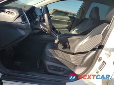 Zdjęcie 7 z 12 samochodu: 2021 TOYOTA CAMRY HYBRID SE VIN:4T1G31AK3MU028364 - miniatura
