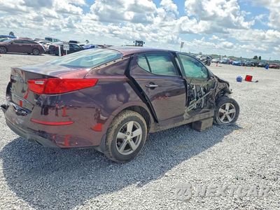 Trzecie zdjęcie samochodu z tyłu: 2015 KIA OPTIMA LX VIN:5XXGM4A76FG474757 - miniatura