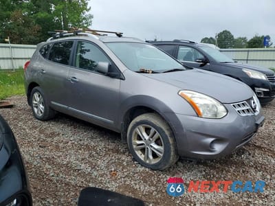 Czwarte zdjęcie samochodu z boku: 2012 NISSAN ROGUE S VIN:JN8AS5MV5CW712429 - miniatura