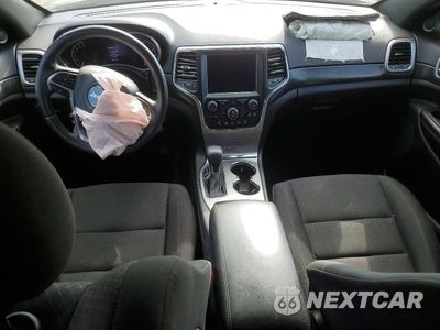 Zdjęcie 8 z 13 samochodu: 2018 JEEP GRAND CHEROKEE LAREDO VIN:1C4RJFAG9JC321005 - miniatura