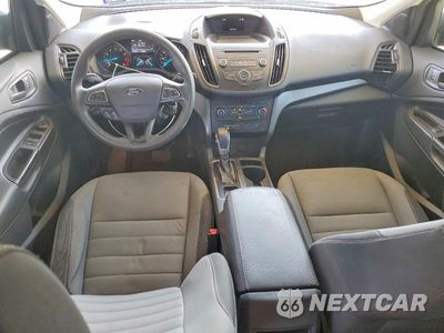 Zdjęcie 8 z 13 samochodu: 2018 FORD ESCAPE S VIN:1FMCU0F74JUC06207 - miniatura