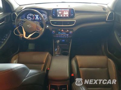 Zdjęcie 8 z 14 samochodu: 2021 HYUNDAI TUCSON LIMITED VIN:KM8J33AL8MU305908 - miniatura