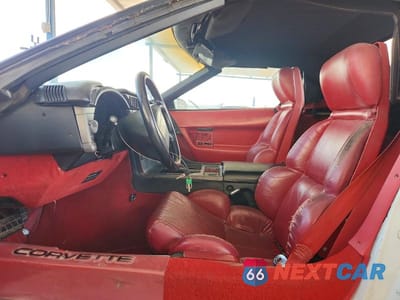 Zdjęcie 7 z 12 samochodu: 1990 CHEVROLET CORVETTE VIN:1G1YY3384L5108491 - miniatura