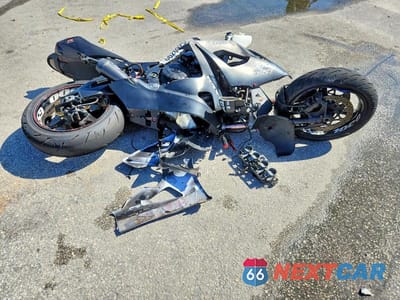 2006 SUZUKI GSX-R1000 JS1GT76A762107424 - główne zdjęcie licytacji z USA - miniatura