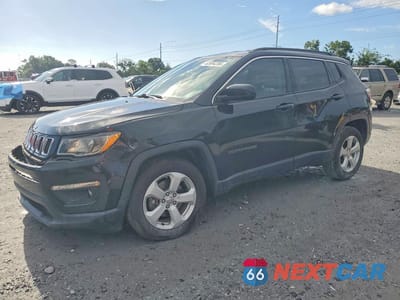 2019 JEEP COMPASS LATITUDE 3C4NJCBB8KT851844 - główne zdjęcie licytacji z USA - miniatura