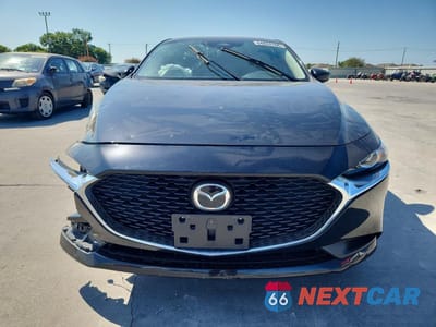 Piąte zdjęcie samochodu w środku: 2024 MAZDA 3 SELECT SPORT VIN:3MZBPABM2RM423793 - miniatura
