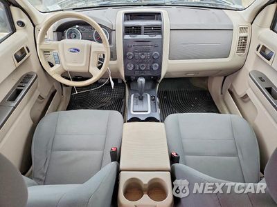 Zdjęcie 8 z 12 samochodu: 2012 FORD ESCAPE XLS VIN:1FMCU0C76CKC14425 - miniatura