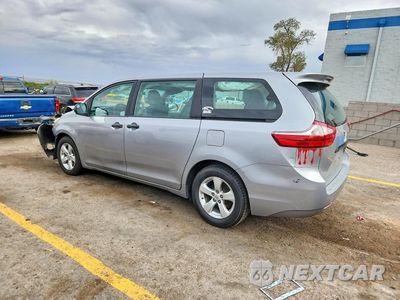 Drugie zdjęcie samochodu z przodu: 2015 TOYOTA SIENNA L 7-PASSENGER VIN:5TDZK3DC4FS574968 - miniatura