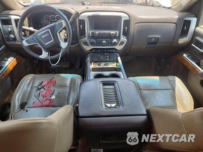 Zdjęcie 8 z 12 samochodu: 2018 GMC SIERRA K1500 SLT VIN:3GTU2NEC3JG264127 - miniatura