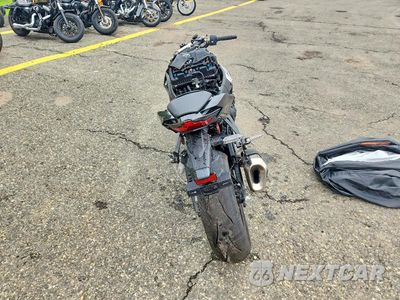 Czwarte zdjęcie samochodu z boku: 2026 KAWASAKI ZX1003 B VIN:JKBZXXB1XTA000352 - miniatura