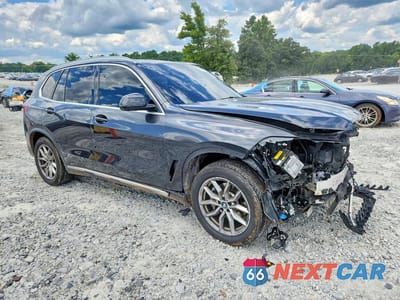 Czwarte zdjęcie samochodu z boku: 2022 BMW X5 SDRIVE 40I VIN:5UXCR4C03N9K78611 - miniatura