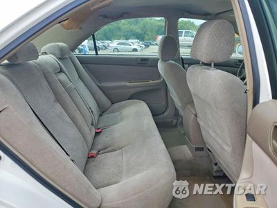 Zdjęcie 10 z 12 samochodu: 2002 TOYOTA CAMRY LE VIN:4T1BE32K72U098347 - miniatura