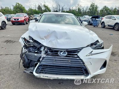 Piąte zdjęcie samochodu w środku: 2017 LEXUS IS 300 VIN:JTHCM1D21H5025490 - miniatura