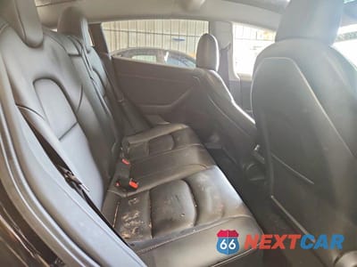 Zdjęcie 10 z 13 samochodu: 2022 TESLA MODEL 3 VIN:5YJ3E1EB1NF107596 - miniatura