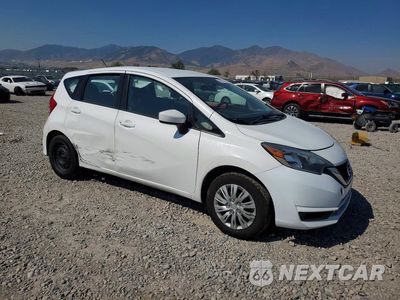 Czwarte zdjęcie samochodu z boku: 2018 NISSAN VERSA NOTE S VIN:3N1CE2CP4JL353657 - miniatura