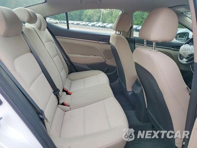 Zdjęcie 10 z 12 samochodu: 2018 HYUNDAI ELANTRA SEL VIN:5NPD84LF7JH232066 - miniatura
