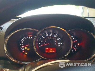 Zdjęcie 9 z 13 samochodu: 2012 KIA SORENTO LX VIN:5XYKT3A18CG226097 - miniatura