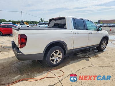 Trzecie zdjęcie samochodu z tyłu: 2019 HONDA RIDGELINE RTL VIN:5FPYK3F76KB029596 - miniatura