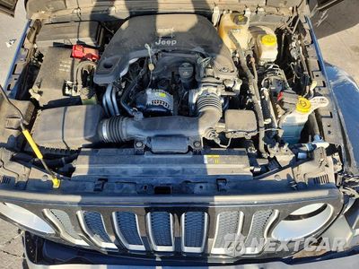 Zdjęcie 11 z 12 samochodu: 2018 JEEP WRANGLER UNLIMITED SAHARA VIN:1C4HJXEG1JW121827 - miniatura