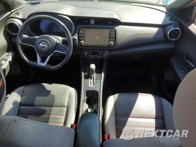 Zdjęcie 8 z 14 samochodu: 2023 NISSAN KICKS SR VIN:3N1CP5DV9PL478249 - miniatura