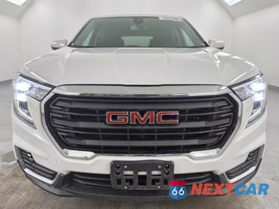 Piąte zdjęcie samochodu w środku: 2024 GMC TERRAIN SLE VIN:3GKALMEGXRL388044 - miniatura