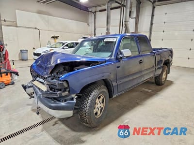 2001 CHEVROLET SILVERADO K1500 1GCEK19T81E221207 - główne zdjęcie licytacji z USA - miniatura