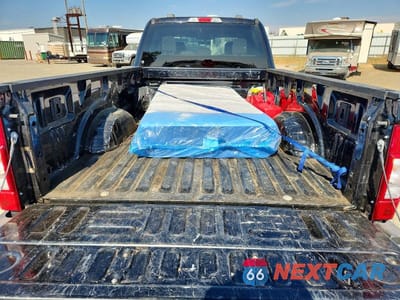 Zdjęcie 10 z 13 samochodu: 2022 FORD F350 SUPER DUTY VIN:1FT8W3B60NEF27812 - miniatura