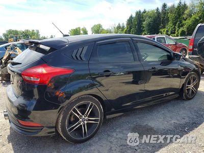 Trzecie zdjęcie samochodu z tyłu: 2017 FORD FOCUS ST VIN:1FADP3L96HL259942 - miniatura