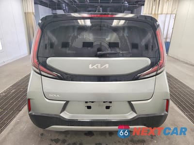 Zdjęcie 6 z 12 samochodu: 2023 KIA SOUL LX VIN:KNDJ23AU4P7876749 - miniatura